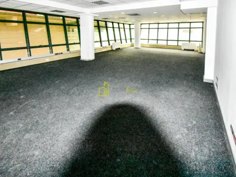 Sale, office space, 303m², Centar, Podgorica - image 11