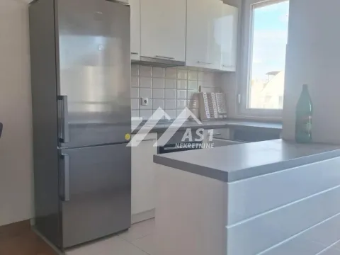 Izdavanje, dvosoban stan, 61m², Rotkvarija, Novi Sad Sve Podlokacije - image 4