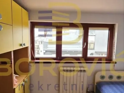 Izdavanje, četvorosoban stan, 114m², Lion, Zvezdara Sve Podlokacije - image 7