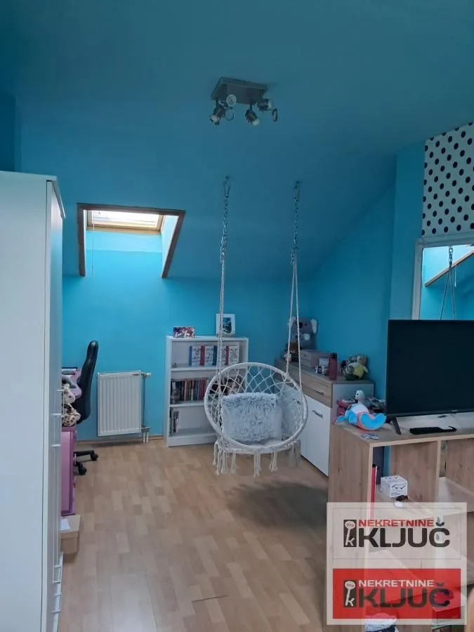 Prodaja, trosoban stan, 81m², Grbavica, Novi Sad Sve Podlokacije