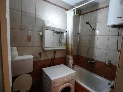 Rent, two bedroom apartment, 55m², Centar, Bar - image 8