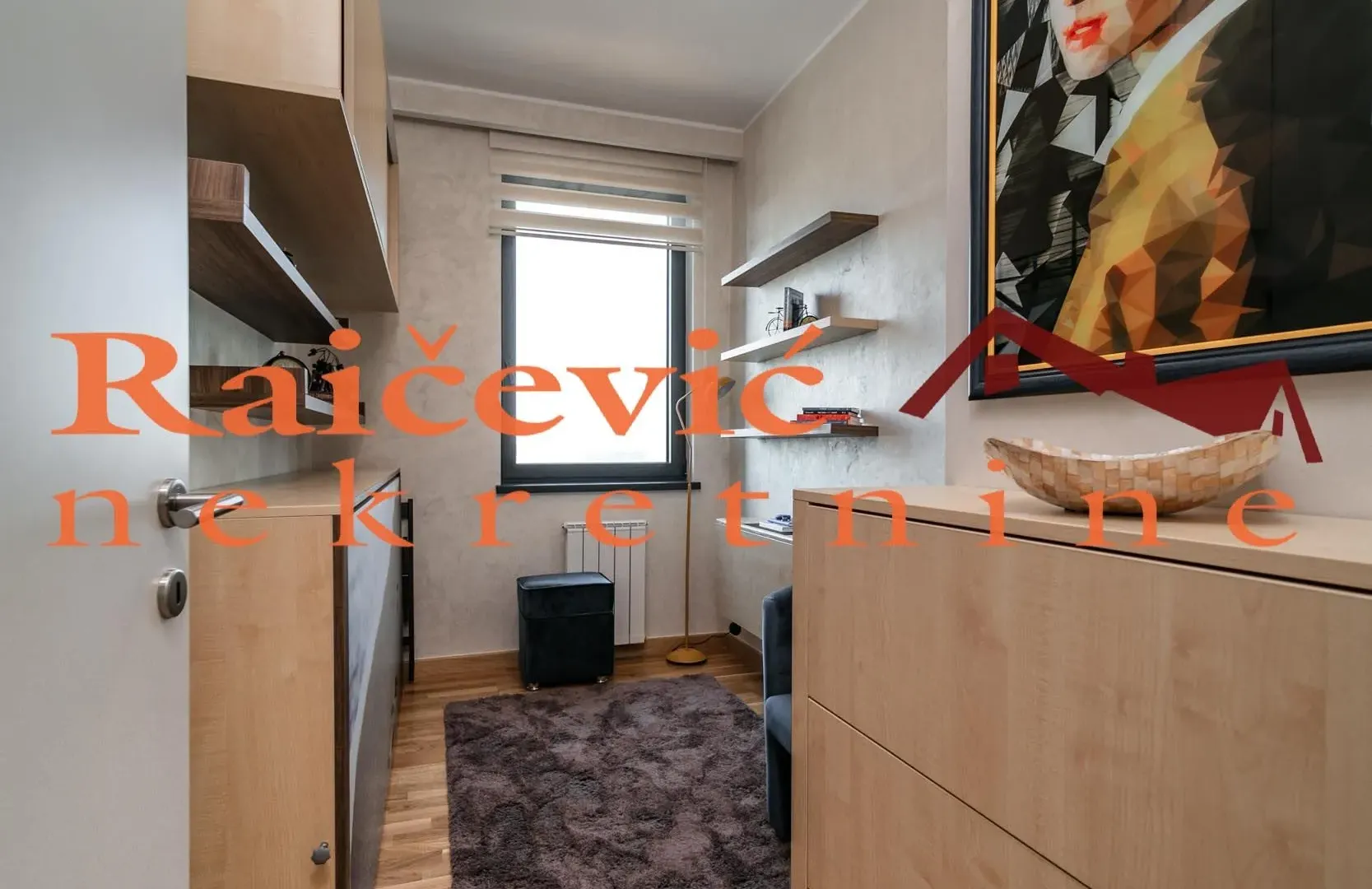 Izdavanje, trosoban stan, 90m², Savski Venac, Beograd