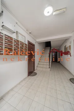 Prodaja, jednosoban stan, 31m², Rakovica, Beograd - image 18
