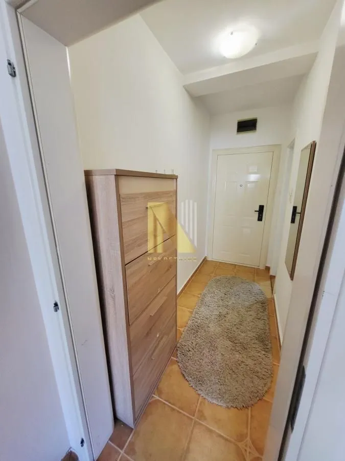 Prodaja, jednosoban stan, 32m², Grbavica, Novi Sad Sve Podlokacije