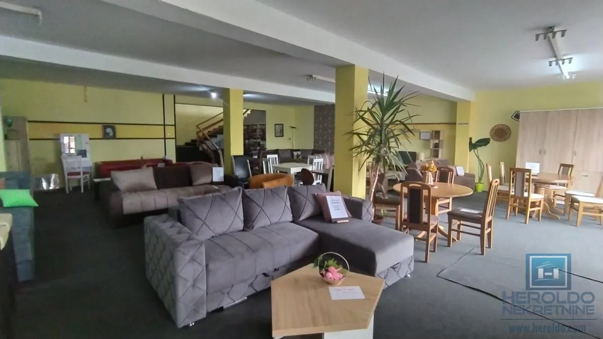Rent, office space, 1000m², Ribarski put, Jagodina