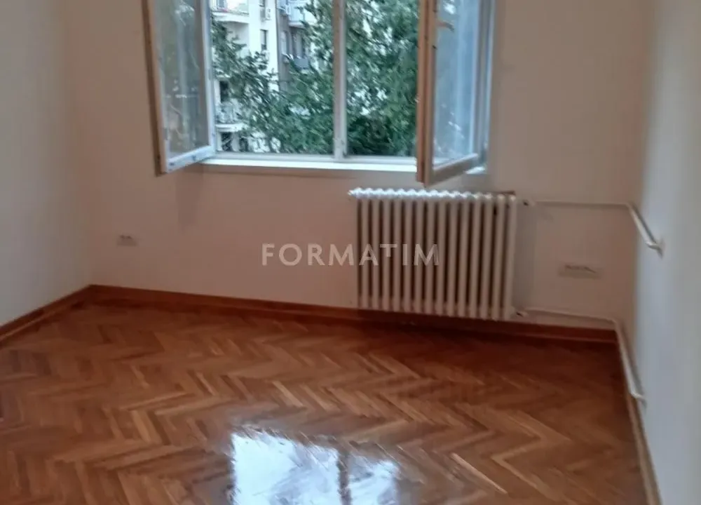 Prodaja, dvosoban stan, 72m², Vračar Hram, Vračar Sve Podlokacije