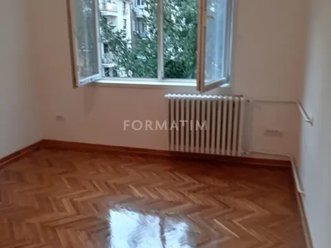 Stan in Vračar Hram