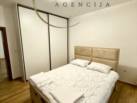 Rent, two bedroom apartment, 68m², Centar, Podgorica - image 6