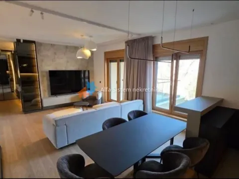 Izdavanje, trosoban stan, 95m², Savski Venac, Beograd - image 2