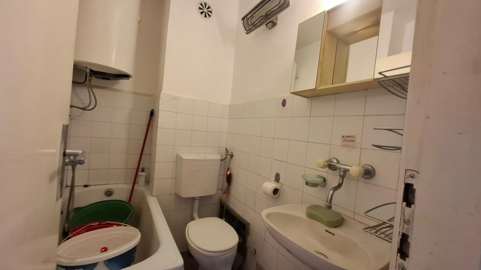 Sale, two bedroom apartment, 66m², Centar, Bar