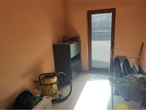 Prodaja, kuća, 340m², Niš, Srbija - image 29