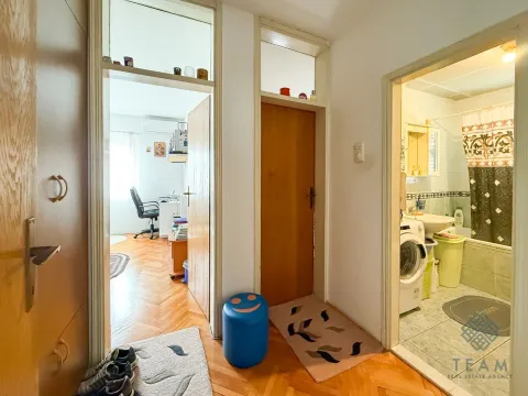 Prodaja, dvosoban stan, 76m², Stari Aerodrom, Podgorica - image 9