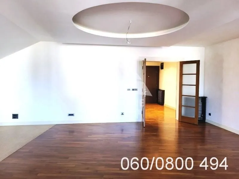 Prodaja, četvorosoban stan, 130m², Čukarica, Beograd