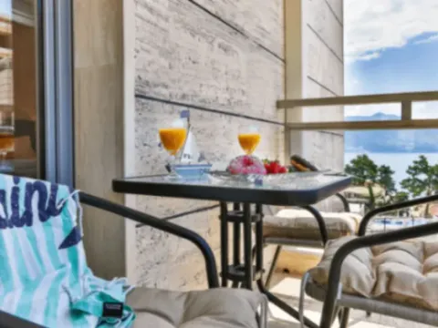 Rent, two bedroom apartment, 75m², Centar, Budva - image 11