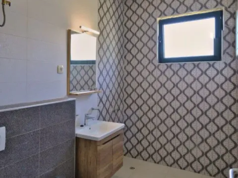 Prodaja, dvosoban stan, 81m², Bečići, Budva - image 7