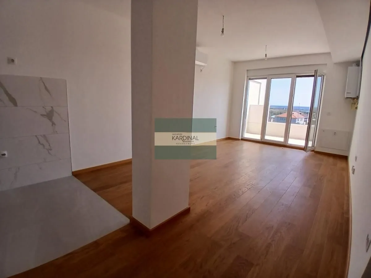 Prodaja, trosoban stan, 69m², Sarina Medja, Jagodina