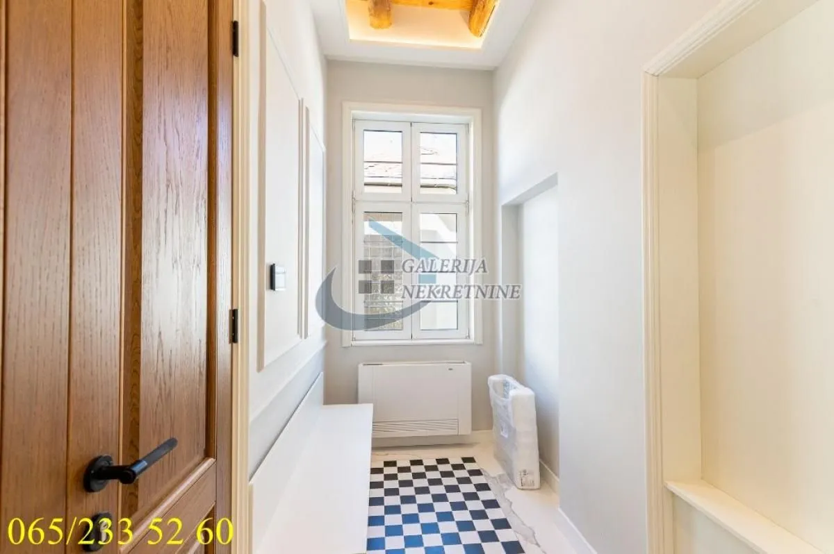 Sale, four bedroom apartment, 130m², Voždovac Sve Podlokacije, Beograd