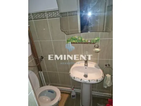 Prodaja, kuća, 219m², Altina, Beograd - image 10