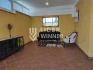 Izdavanje, četvorosoban stan, 260m², Savski Venac, Beograd - image 9