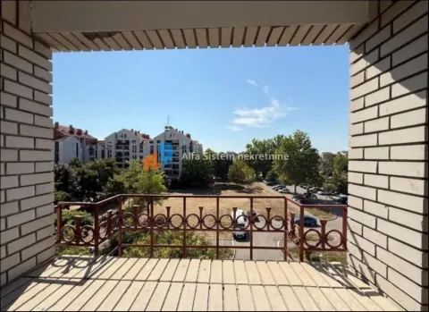 Izdavanje, četvorosoban stan, 90m², Bezanijska Kosa 2, Bežanijska Kosa Sve Podlokacije - image 4