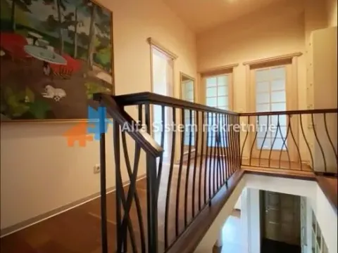 Rent, apartment, 200m², Savski Venac, Beograd - image 12