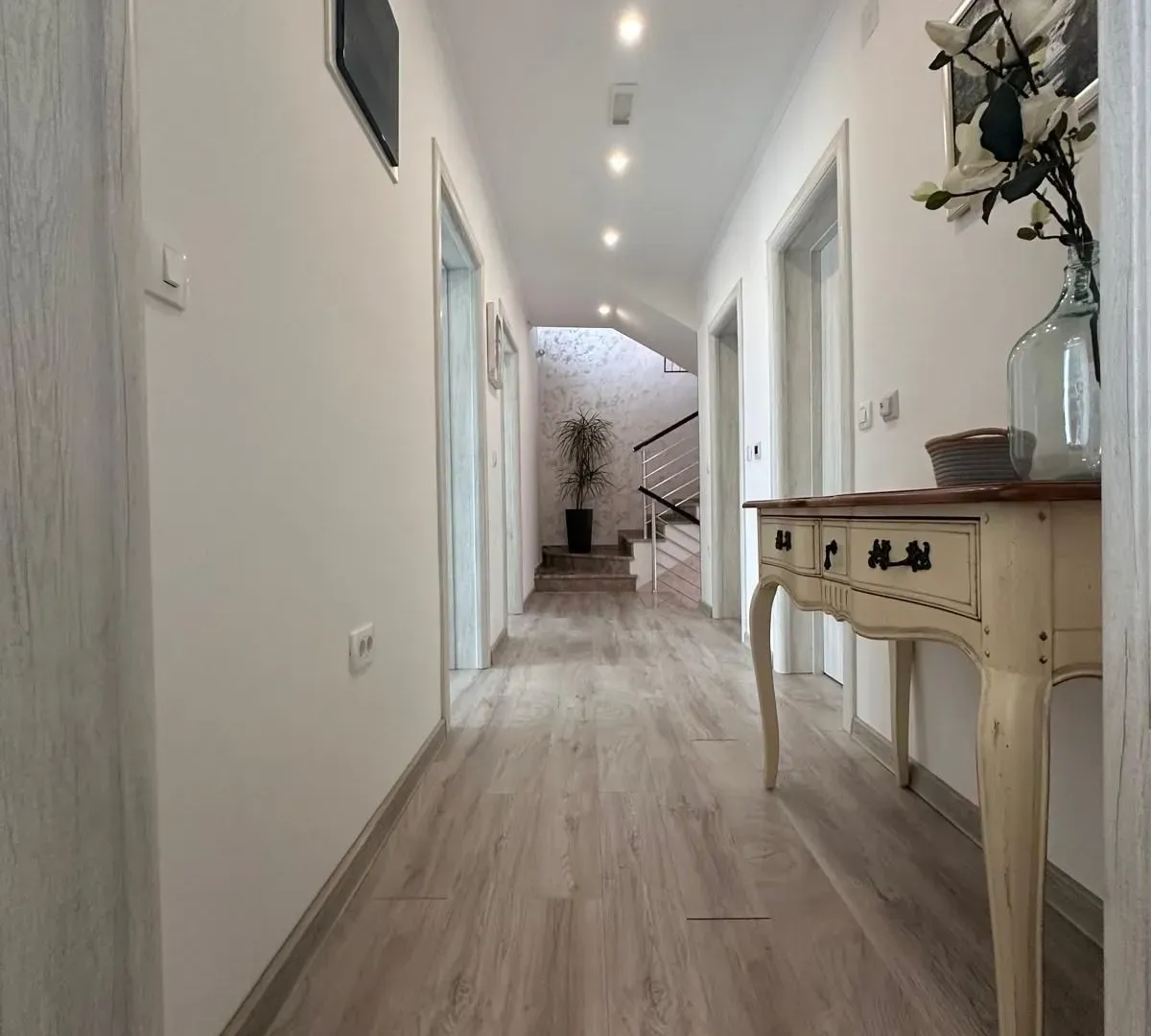 Sale, house, 150m², Šušanj, Bar