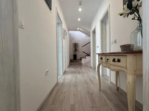 Sale, house, 150m², Šušanj, Bar - image 20