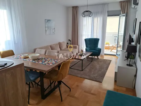 Prodaja, trosoban stan, 89m², Rozino, Budva