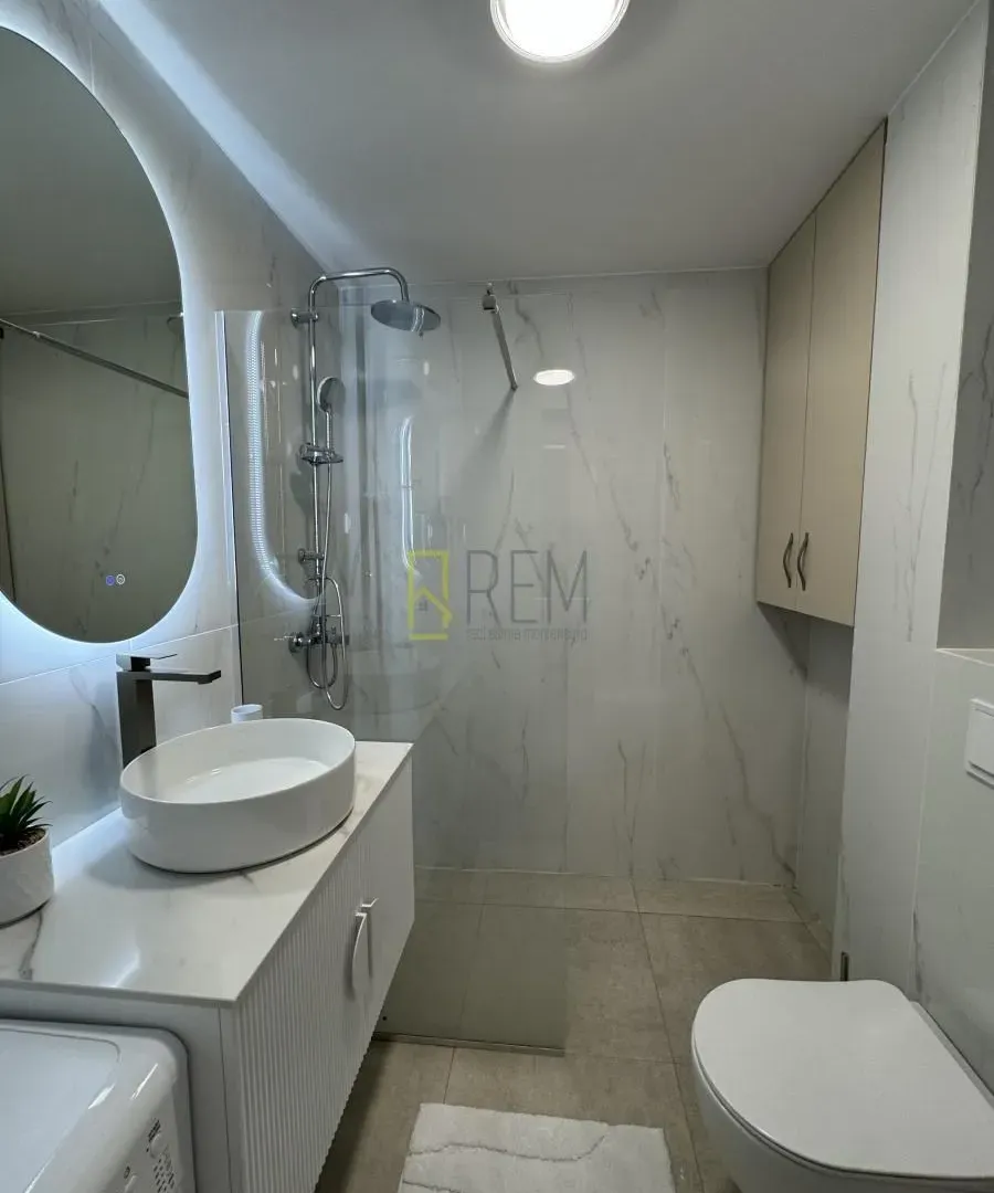 Sale, two bedroom apartment, 75m², Bečići, Budva