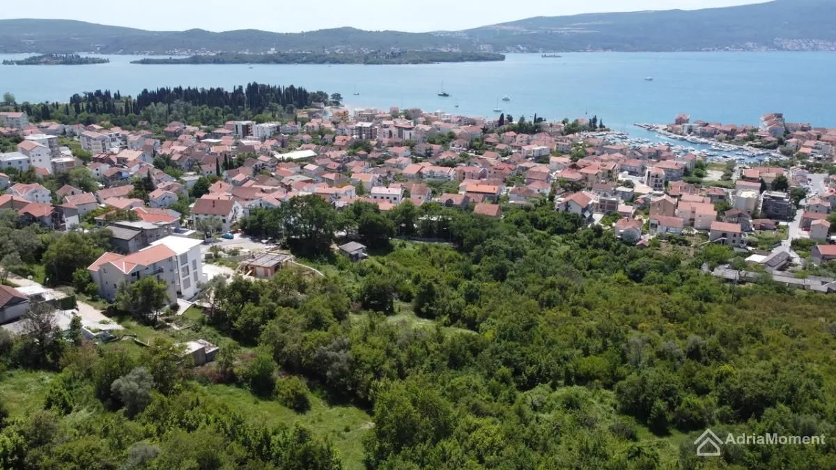 Prodaja, plac, 1400m², Tivat, Crna Gora