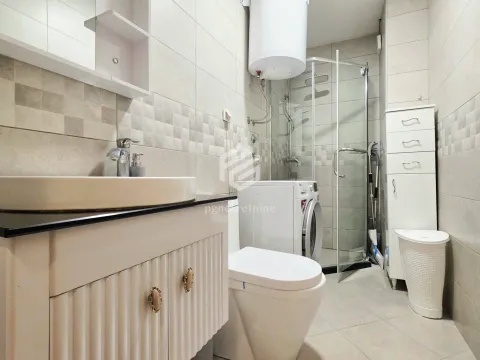 Izdavanje, jednosoban stan, 46m², Stari Aerodrom, Podgorica - image 10