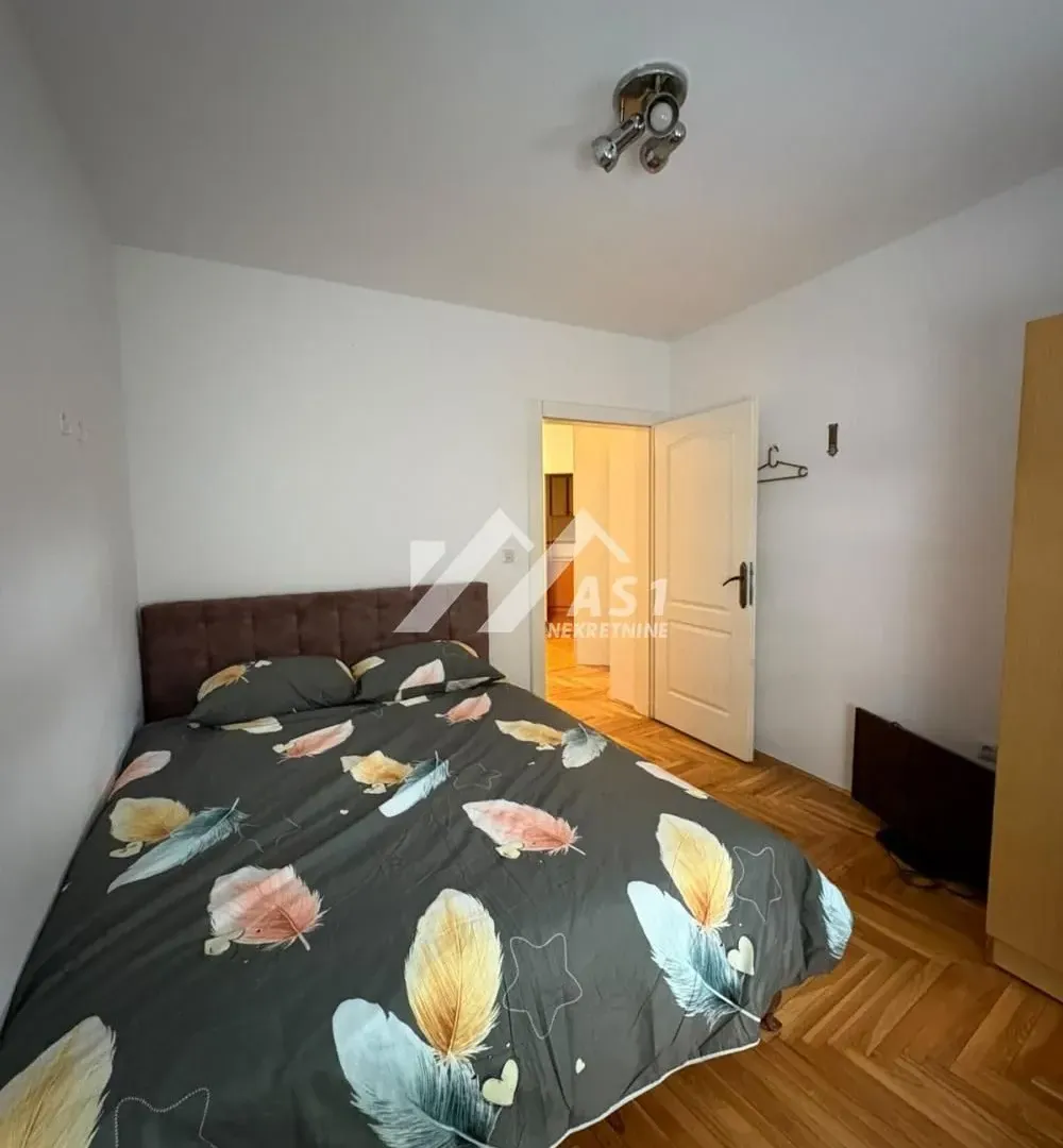 Izdavanje, dvosoban stan, 51m², Grbavica, Novi Sad Sve Podlokacije