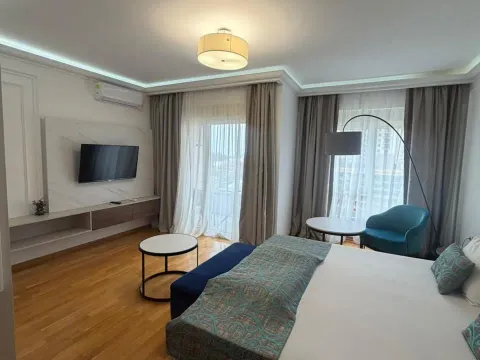 Sale, studio apartment, 34m², Bečići, Budva - image 9