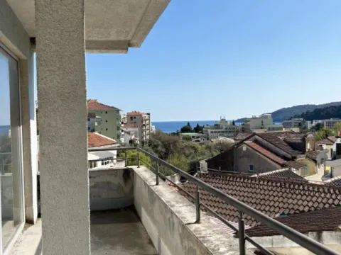 Prodaja, jednosoban stan, 42m², Bečići, Budva