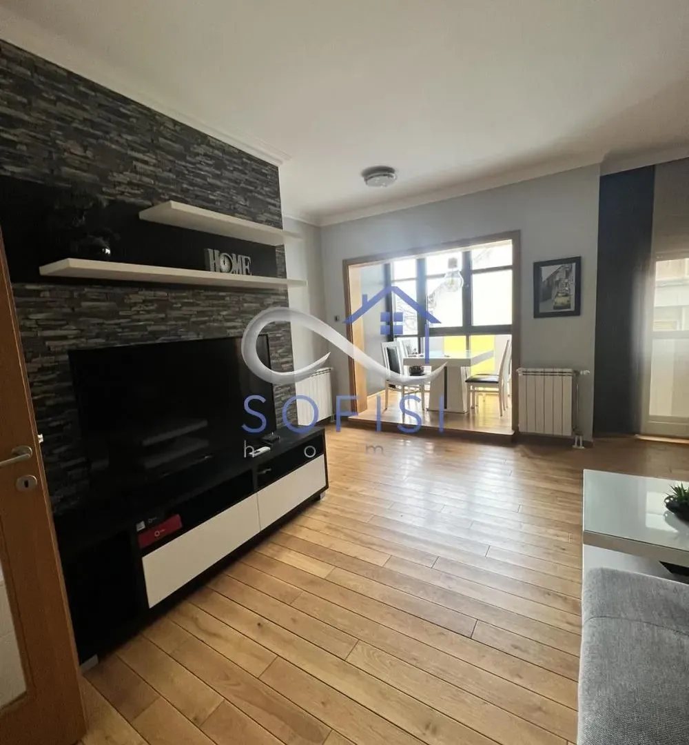 Izdavanje, trosoban stan, 64m², Novi Sad Sve Podlokacije, Novi Sad