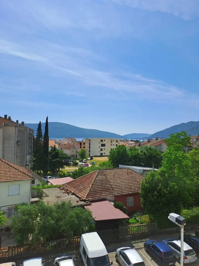 Rent, three bedroom apartment, 100m², Tivat, Crna Gora