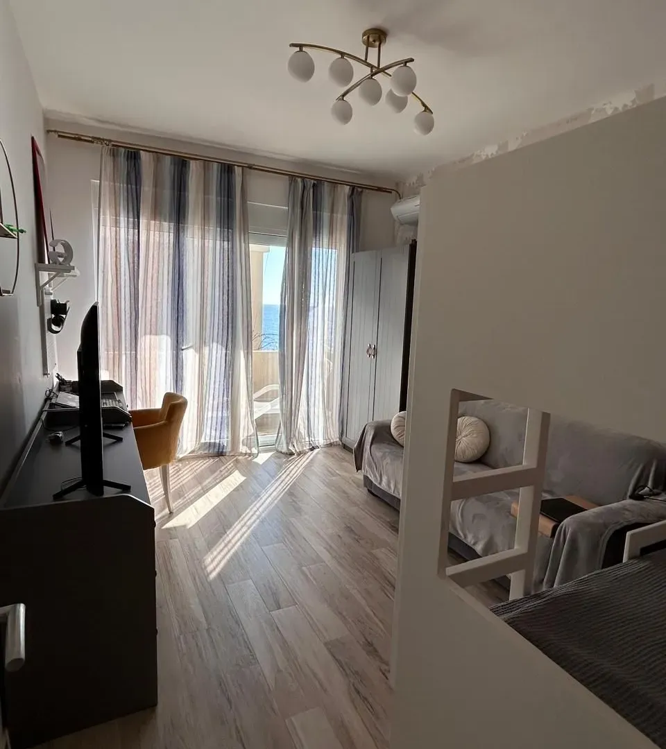 Sale, two bedroom apartment, 83m², Dobre Vode, Bar