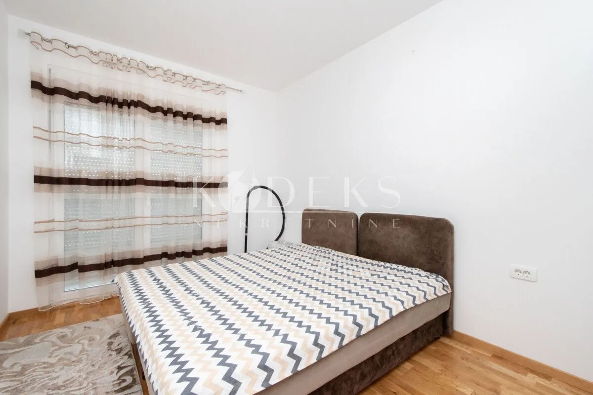 Izdavanje, jednosoban stan, 46m², Stari Aerodrom, Podgorica