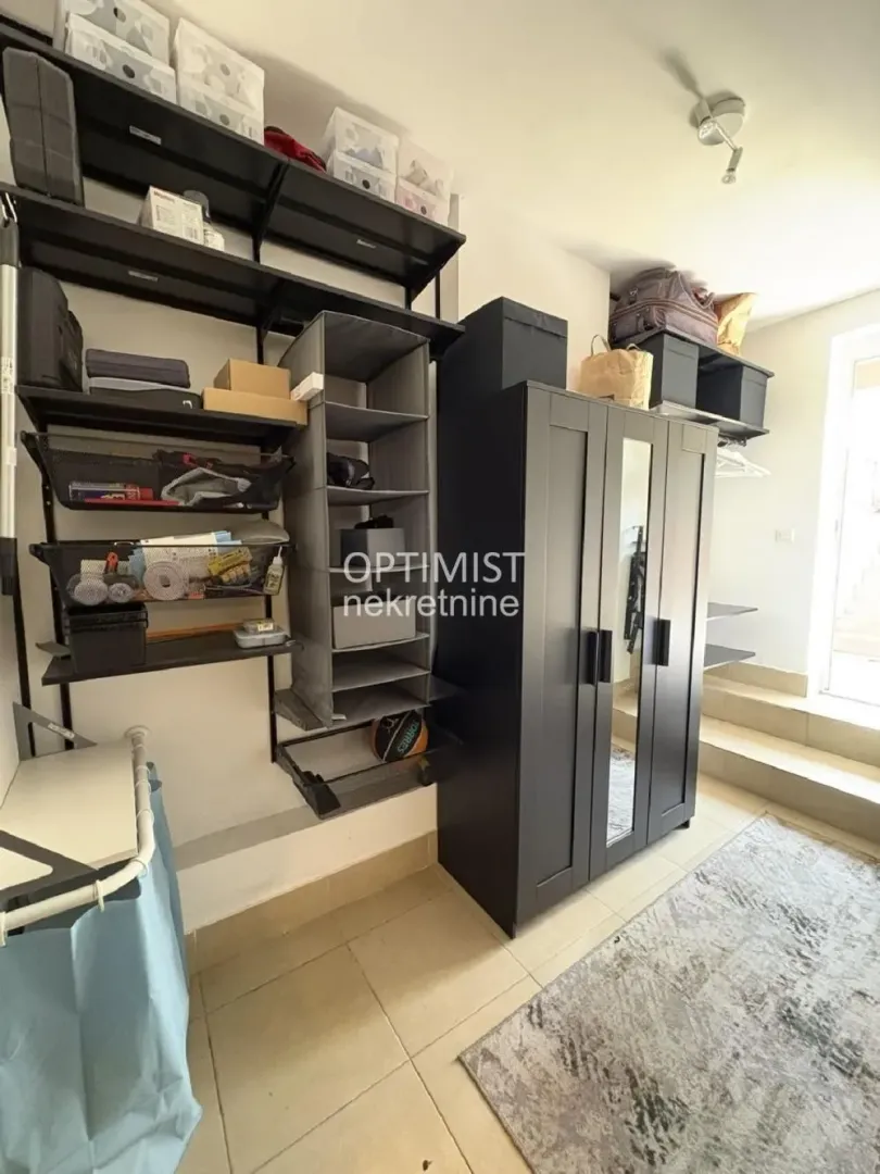 Prodaja, jednosoban stan, 48m², Batajnica, Beograd