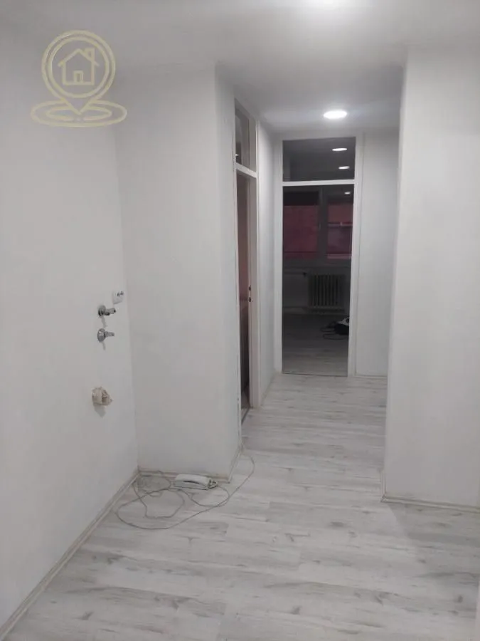 Izdavanje, trosoban stan, 78m², Liman 3, Novi Sad Sve Podlokacije