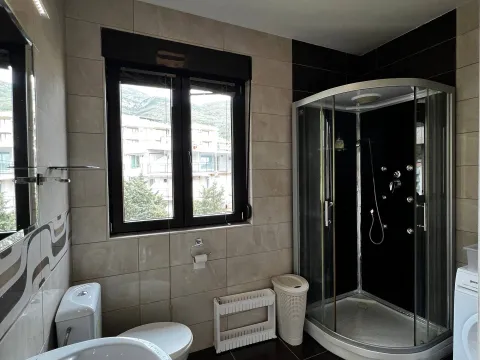 Sale, three bedroom apartment, 112m², Bečići, Budva - image 8
