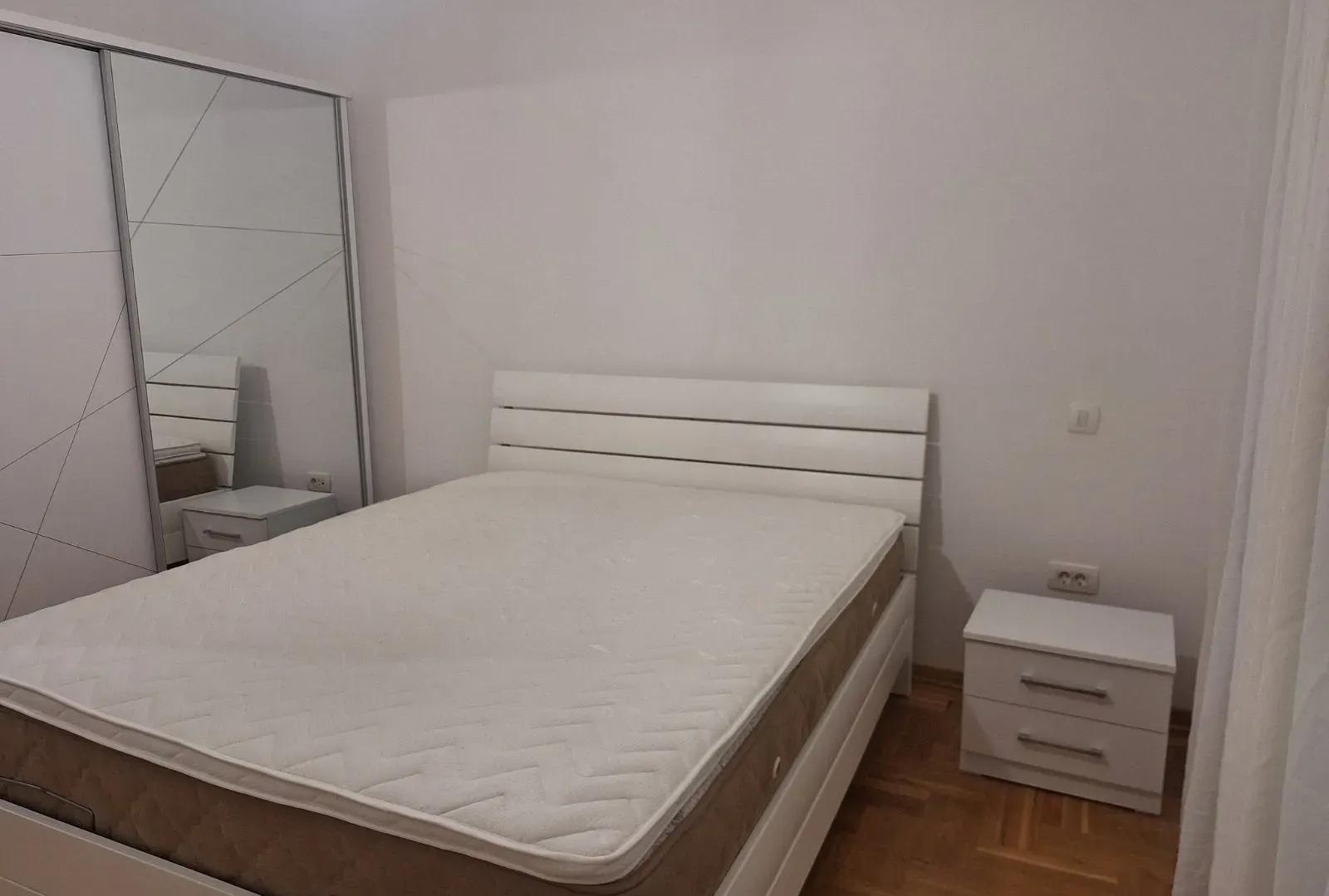 Rent, one bedroom apartment, 54m², Kalimanj, Tivat