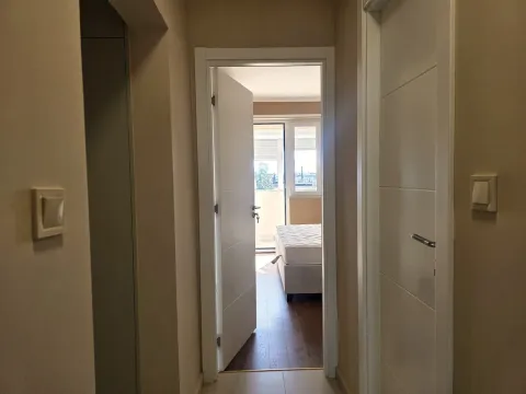 Rent, two bedroom apartment, 75m², Preko Morače, Podgorica - image 15