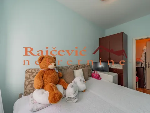 Sale, two bedroom apartment, 68m², Zemun Gornji Grad, Zemun Sve Podlokacije - image 17