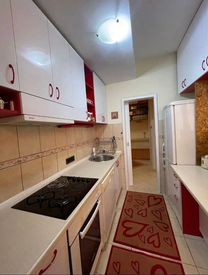 Rent, two bedroom apartment, 76m², Centar, Podgorica