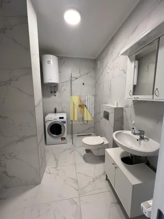 Izdavanje, dvosoban stan, 48m², Avijatičarsko naselje, Novi Sad Sve Podlokacije