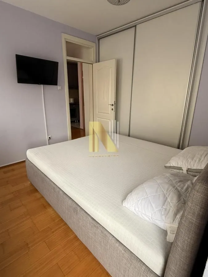 Izdavanje, jednosoban stan, 36m², Rotkvarija, Novi Sad Sve Podlokacije