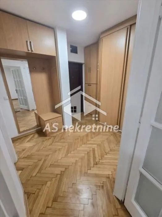 Rent, two bedroom apartment, 40m², Tašmajdan, Palilula Sve Podlokacije