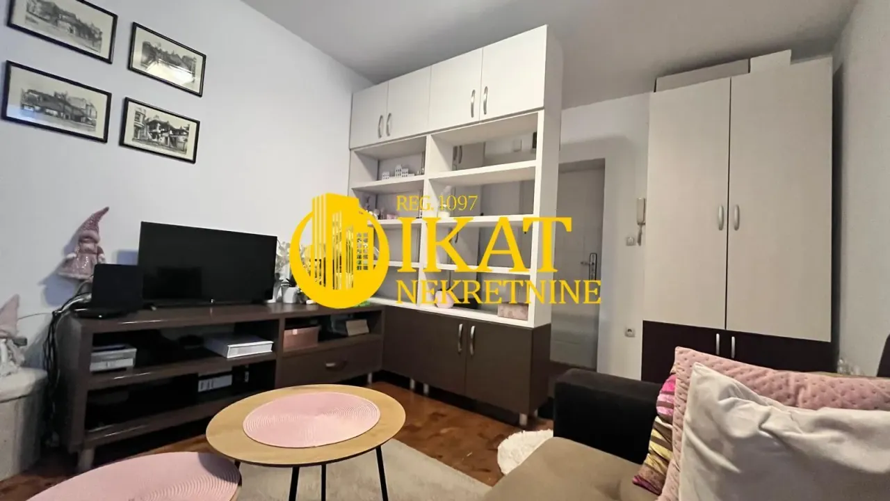 Prodaja, stan, 88m², Stari Grad, Beograd