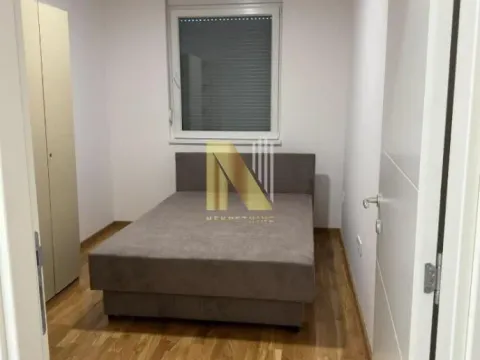 Izdavanje, trosoban stan, 64m², Telep, Novi Sad Sve Podlokacije - image 8